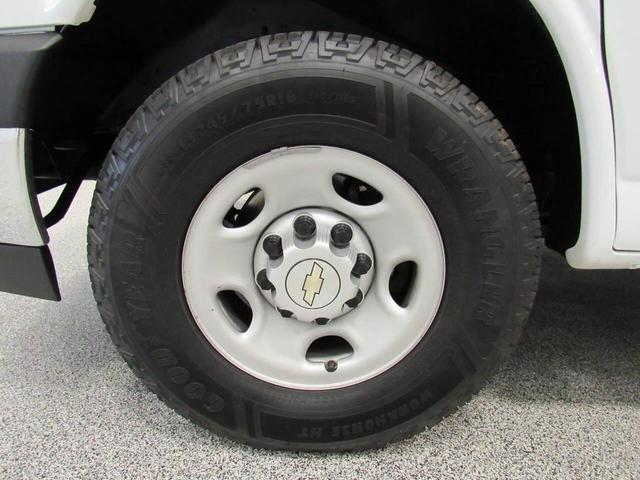 Photo of 2020 White Chevrolet Express 3500