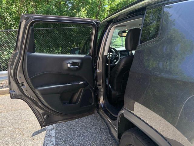 Photo of 2021 Granite Crystal Clearcoat Metallic Jeep Compass