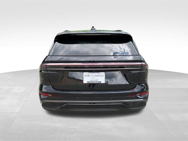 Photo of 2024 Infinite Black Metallic Lincoln Nautilus