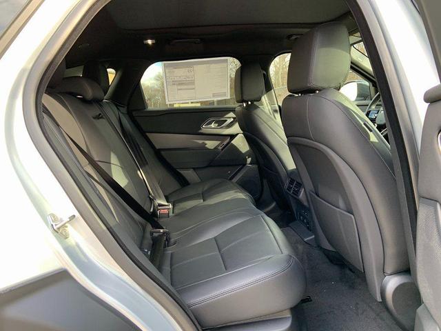 Photo of 2024 Hakuba Silver Land Rover Range Rover Velar