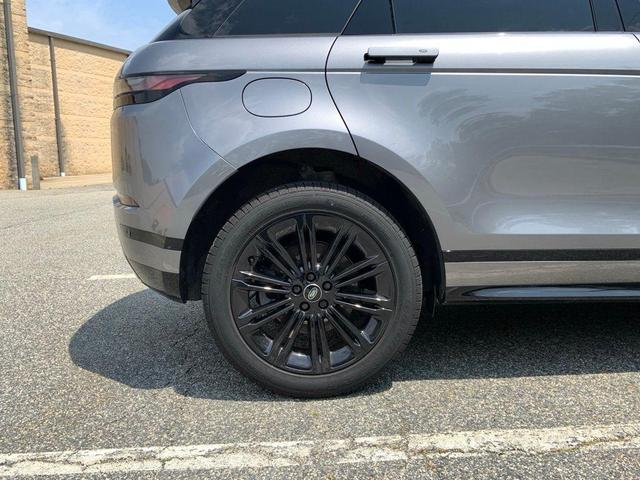 Photo of 2024 Eiger Gray Metallic Land Rover Range Rover Evoque