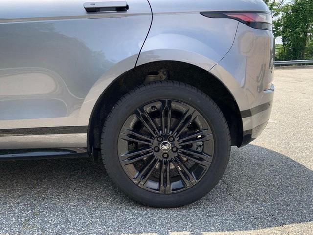 Photo of 2024 Eiger Gray Metallic Land Rover Range Rover Evoque