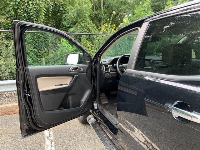 Photo of 2022 Shadow Black Ford Ranger