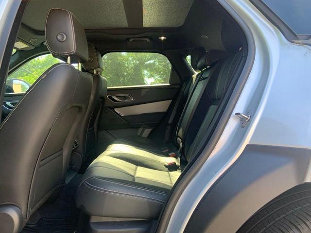 Photo of 2023 Hakuba Silver Land Rover Range Rover Velar