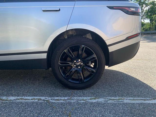 Photo of 2023 Hakuba Silver Land Rover Range Rover Velar