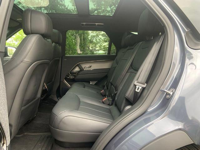Photo of 2025 Varesine Blue Land Rover Range Rover Sport