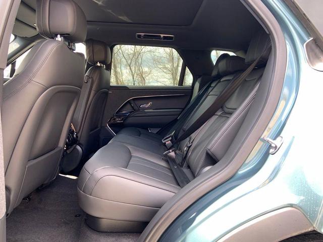 Photo of 2025 Giola Green Land Rover Range Rover Sport