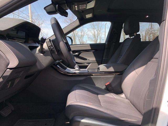 Photo of 2024 Fuji White Land Rover Range Rover Evoque