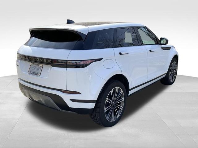 Photo of 2024 Fuji White Land Rover Range Rover Evoque