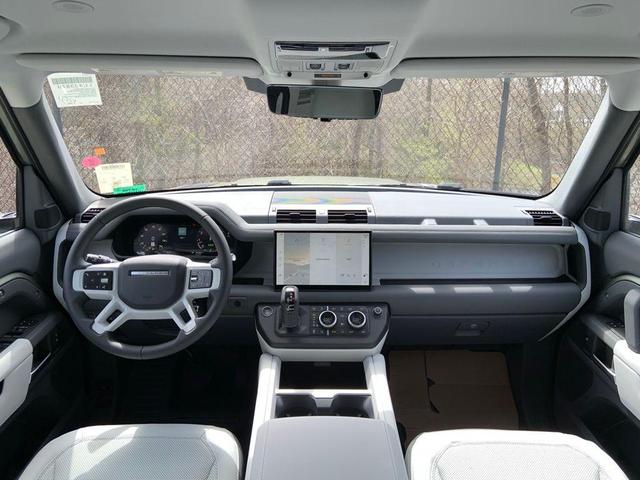 Photo of 2025 Pangea Green Land Rover Defender