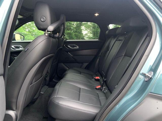 Photo of 2026 Giola Green Land Rover Range Rover Velar