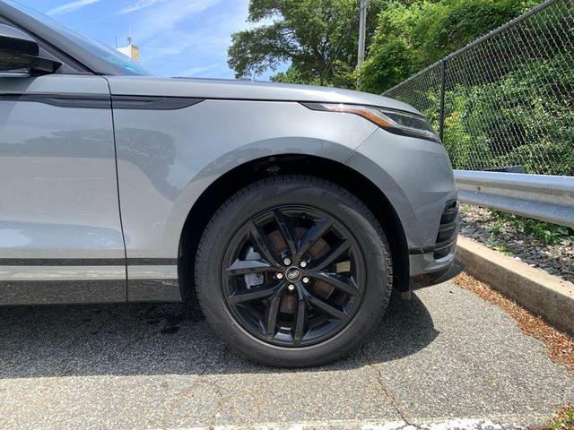 Photo of 2024 Zadar Grey Land Rover Range Rover Velar
