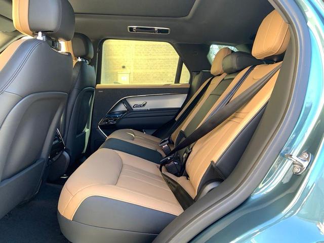 Photo of 2025 Giola Green Land Rover Range Rover Sport
