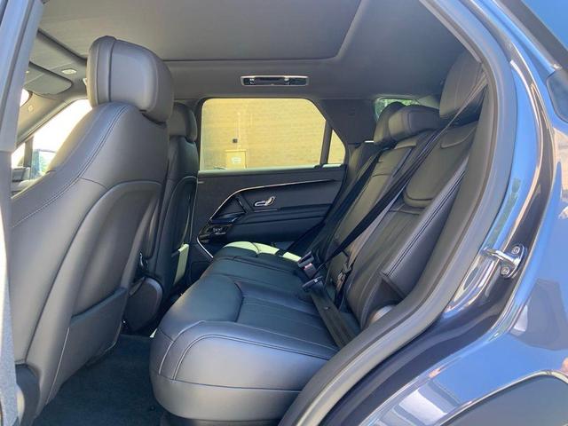 Photo of 2025 Varesine Blue Land Rover Range Rover Sport