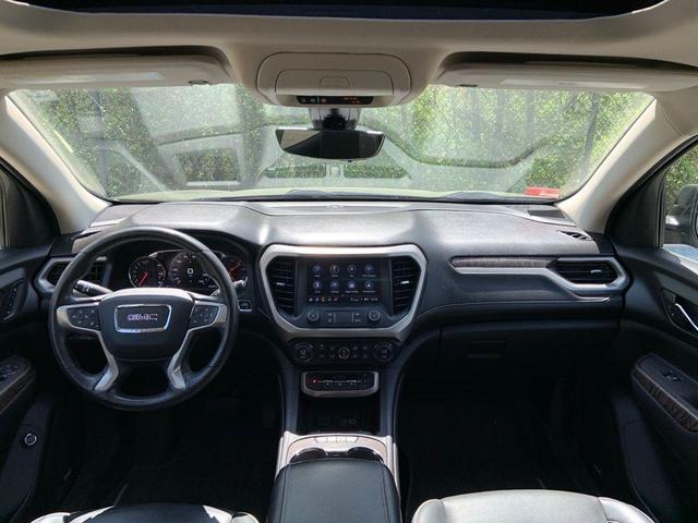 Photo of 2022 Midnight Blue Metallic GMC Acadia