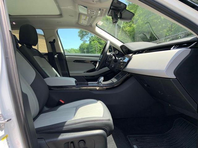 Photo of 2024 Ostuni Pearl White Land Rover Range Rover Evoque