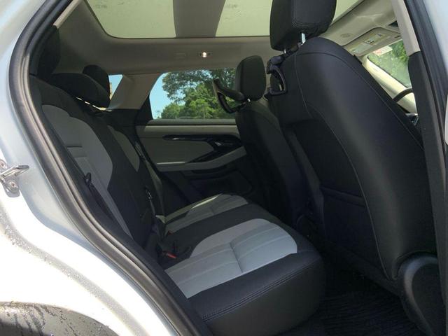 Photo of 2024 Ostuni Pearl White Land Rover Range Rover Evoque