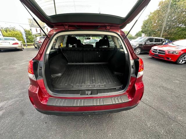 Photo of 2014 Venetian Red Pearl Subaru Outback