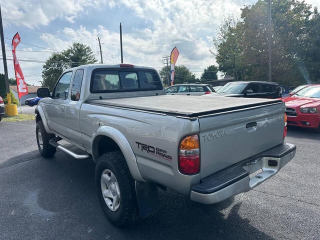 Photo of 2001 Pewter Toyota Tacoma