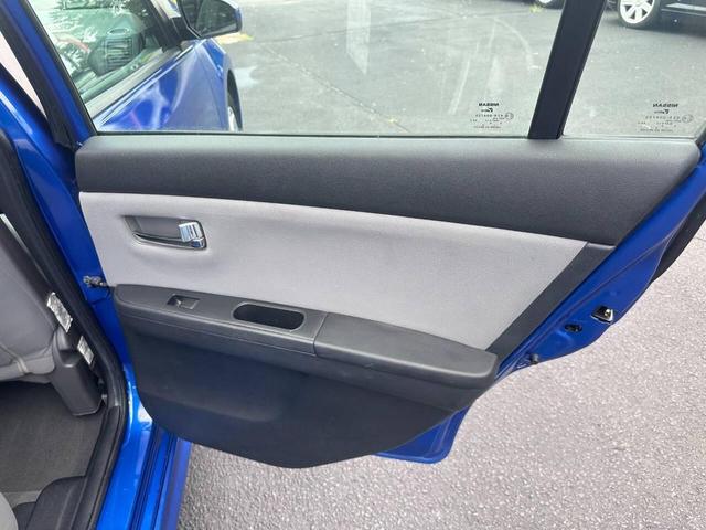 Photo of 2010 Metallic Blue Nissan Sentra