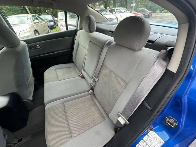 Photo of 2010 Metallic Blue Nissan Sentra