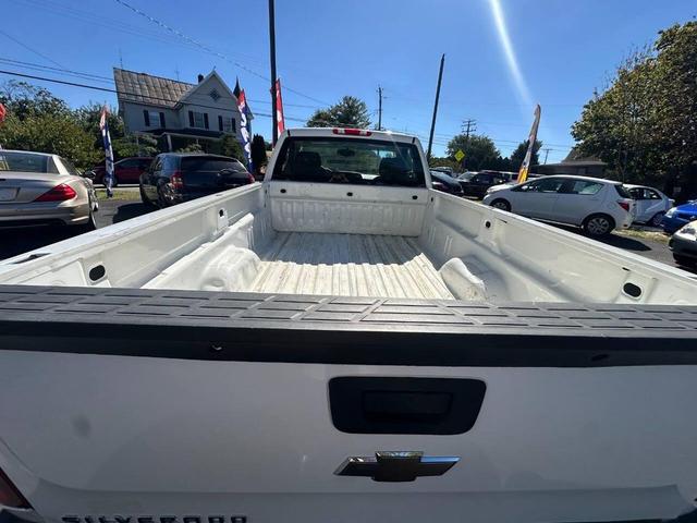 Photo of 2009 Summit White Chevrolet Silverado 1500