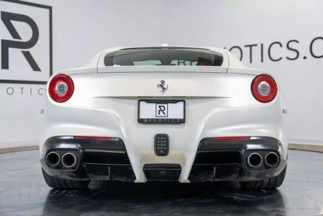 Photo of 2015 Bianco Italia Ferrari F12berlinetta