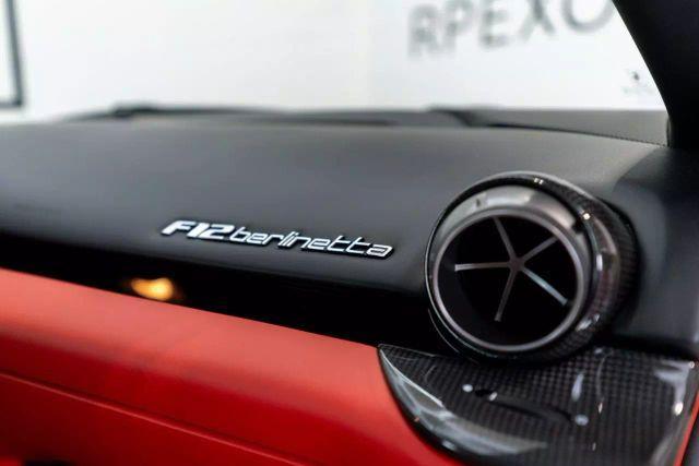 Photo of 2015 Bianco Italia Ferrari F12berlinetta