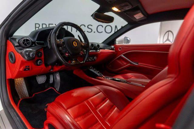 Photo of 2015 Bianco Italia Ferrari F12berlinetta