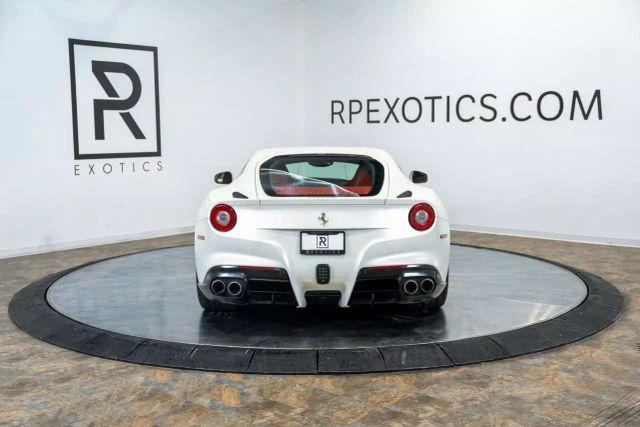 Photo of 2015 Bianco Italia Ferrari F12berlinetta