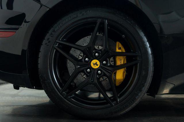 Photo of 2015 Black Ferrari California