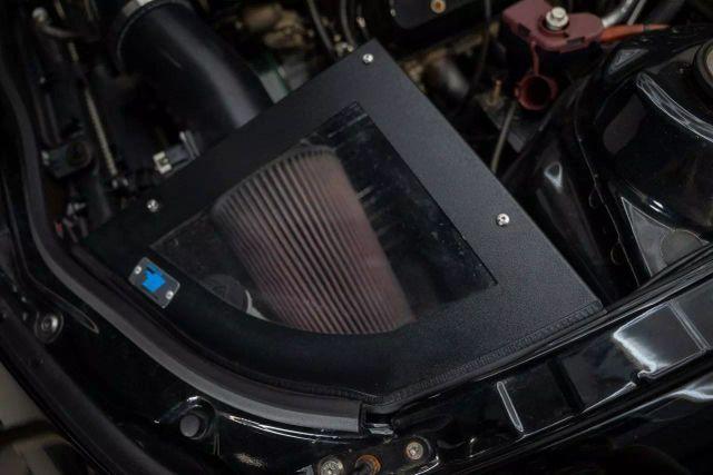 Photo of 2015 Black Chevrolet Camaro