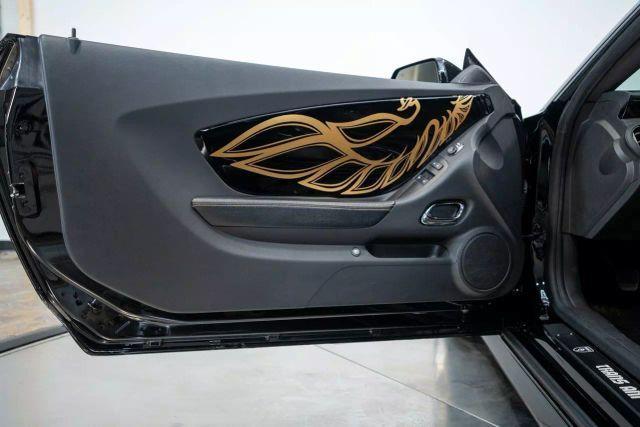 Photo of 2015 Black Chevrolet Camaro