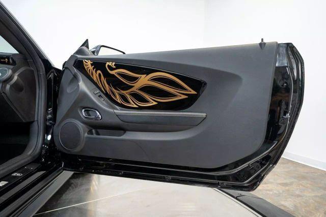 Photo of 2015 Black Chevrolet Camaro