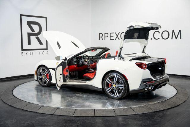 Photo of 2019 White Ferrari Portofino