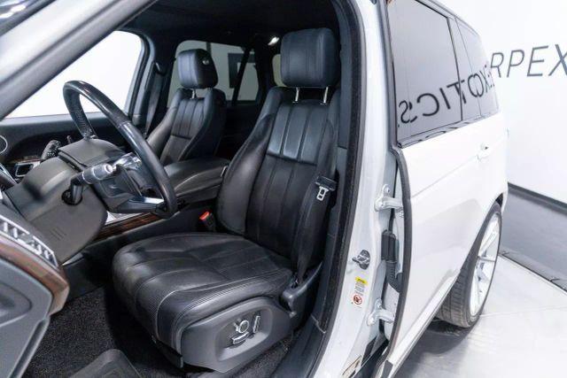 Photo of 2016 Fuji White Land Rover Range Rover