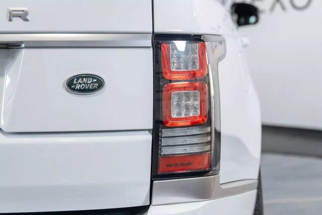 Photo of 2016 Fuji White Land Rover Range Rover