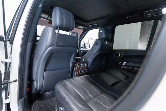 Photo of 2016 Fuji White Land Rover Range Rover