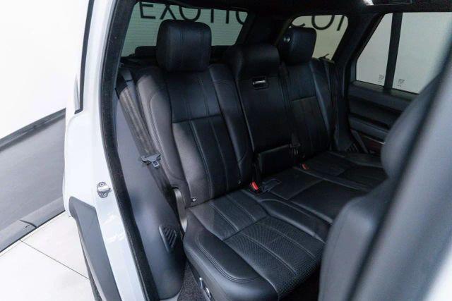 Photo of 2016 Fuji White Land Rover Range Rover