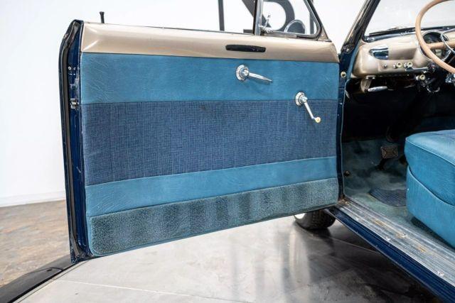 Photo of 1950 Blue Ford Custom