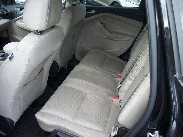 Photo of 2017 Black Ford Escape