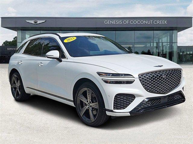 Photo of 2023 Matterhorn White Genesis GV70