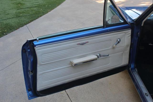 Photo of 1967 BLUE Pontiac GTO