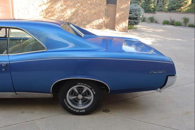 Photo of 1967 BLUE Pontiac GTO