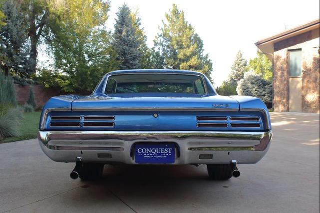 Photo of 1967 BLUE Pontiac GTO