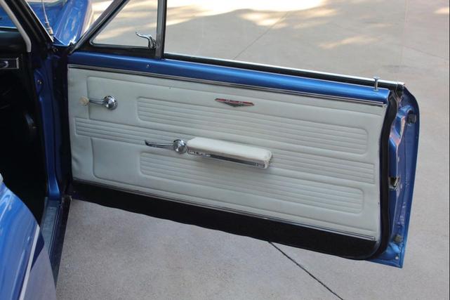 Photo of 1967 BLUE Pontiac GTO