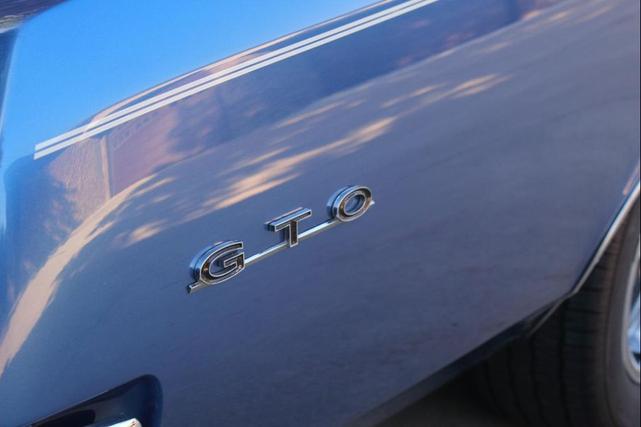 Photo of 1967 BLUE Pontiac GTO