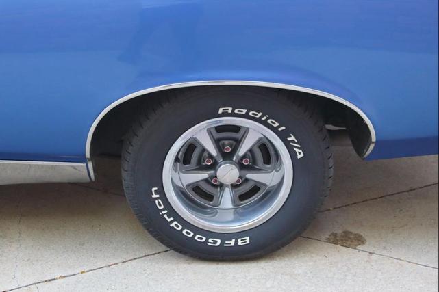 Photo of 1967 BLUE Pontiac GTO