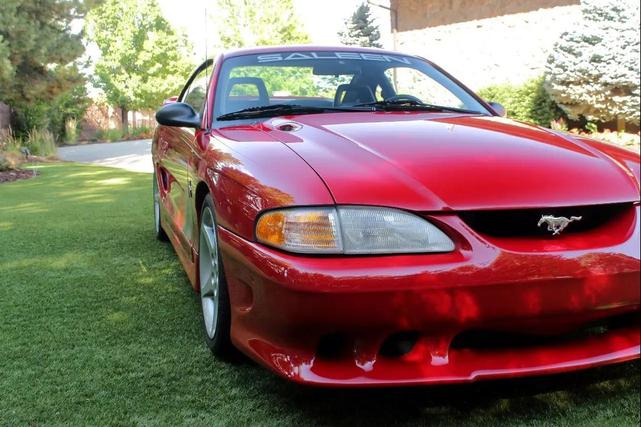 Photo of 1995 RED Ford Mustang