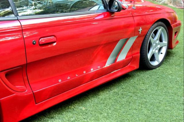 Photo of 1995 RED Ford Mustang